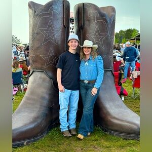 Meet your Posher, Cindy